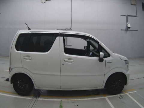 2023 Suzuki Wagon R MH95S[2]