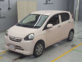 2012 Daihatsu Mira es