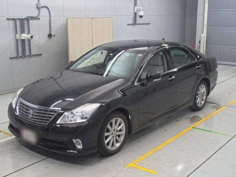 2010 Toyota Crown GRS202[0]