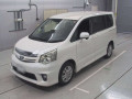 2012 Toyota Noah