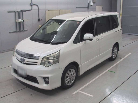 2012 Toyota Noah ZRR75W[0]