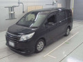 2015 Toyota Noah