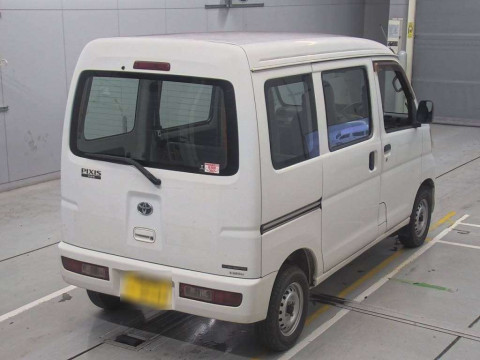 2013 Toyota Pixis Van S321M[1]