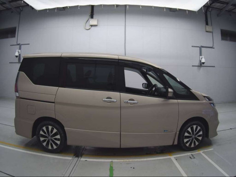 2016 Nissan Serena GFC27[2]