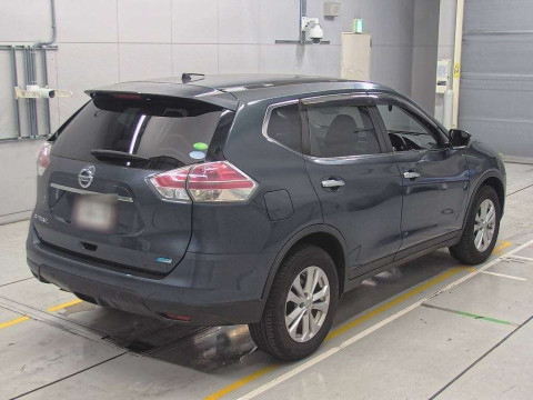 2015 Nissan X-Trail NT32[1]