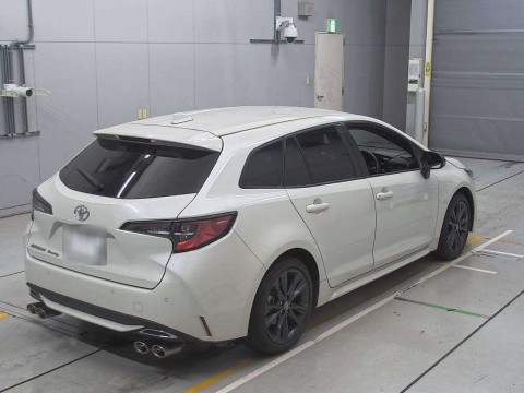 2021 Toyota Corolla Touring Wagon ZRE212W[1]