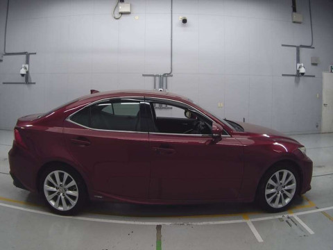 2013 Lexus IS AVE30[2]