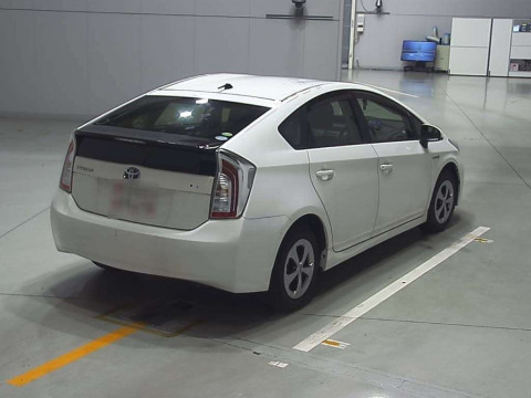 2014 Toyota Prius ZVW30[1]