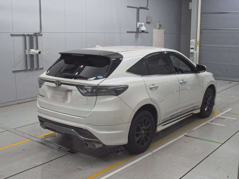 2016 Toyota Harrier ZSU60W[1]