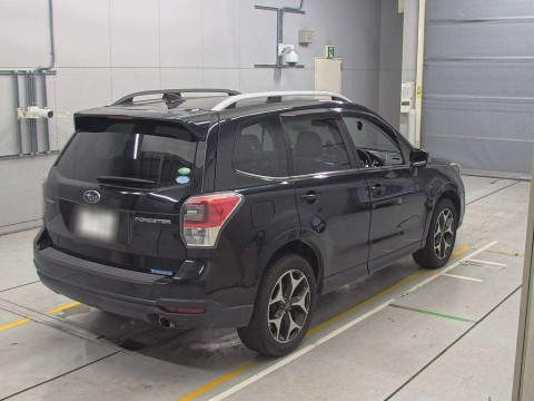 2016 Subaru Forester SJ5[1]