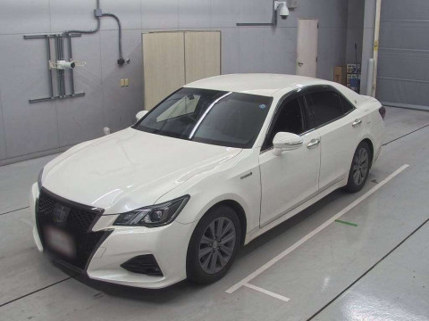 2017 Toyota Crown Hybrid AWS210[0]