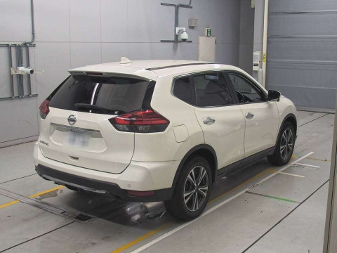 2018 Nissan X-Trail NT32[1]