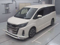 2017 Toyota Noah