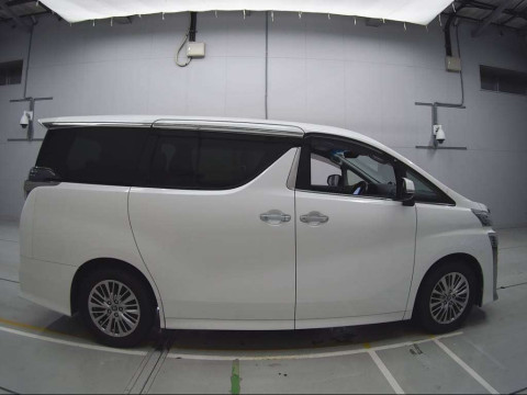 2019 Toyota Vellfire AGH30W[2]