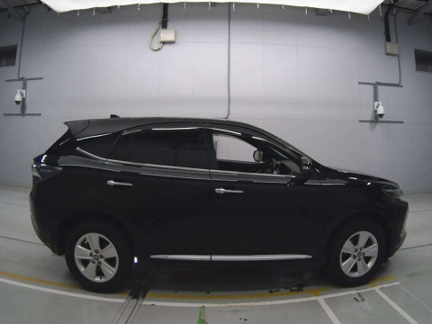 2014 Toyota Harrier ZSU60W[2]