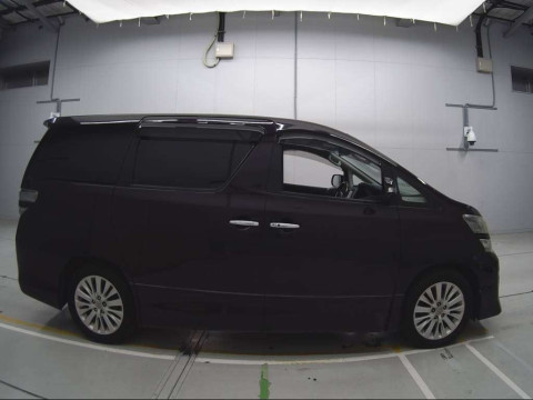 2012 Toyota Vellfire ANH20W[2]