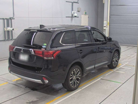 2017 Mitsubishi Outlander GF7W[1]