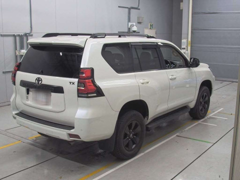 2020 Toyota Land Cruiser Prado TRJ150W[1]