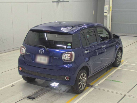 2016 Toyota Passo M700A[1]