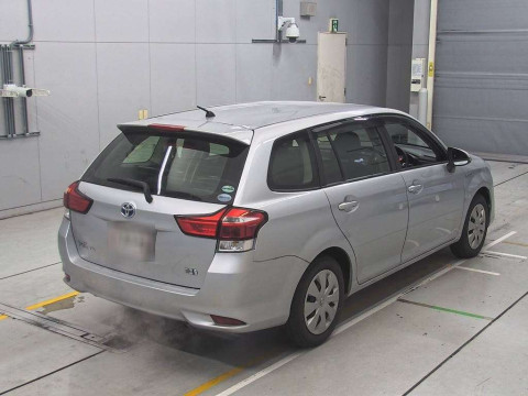 2015 Toyota Corolla Fielder NKE165G[1]