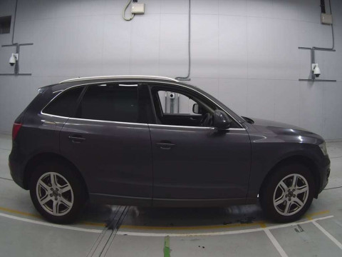 2011 Audi Q5 8RCDNF[2]