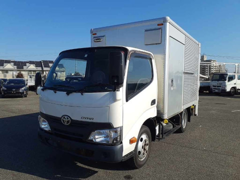 2018 Toyota Dyna Truck XZU605[0]