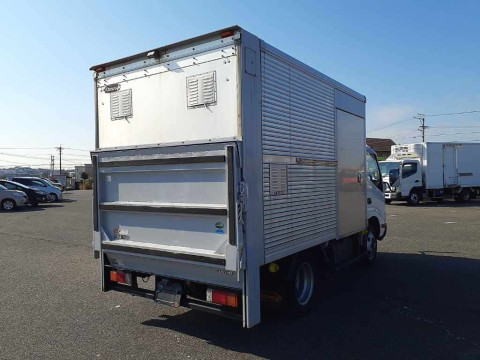 2018 Toyota Dyna Truck XZU605[1]