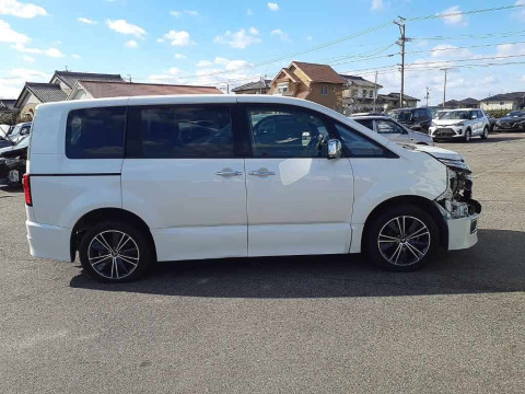 2019 Mitsubishi Delica D5 CV1W[2]