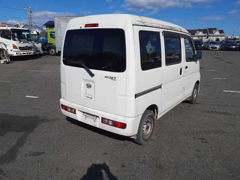 2015 Daihatsu Hijet Cargo S321V[1]