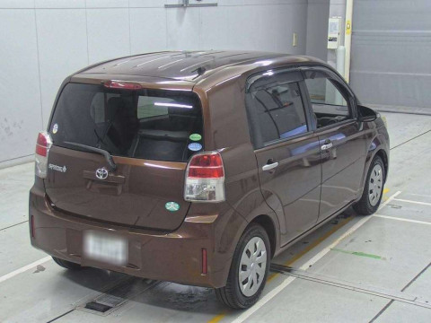 2012 Toyota Spade NCP141[1]