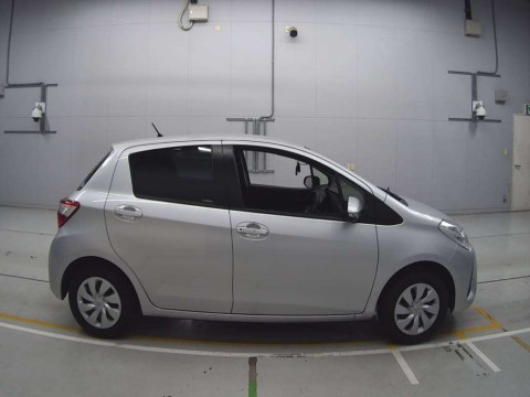 2019 Toyota Vitz KSP130[2]