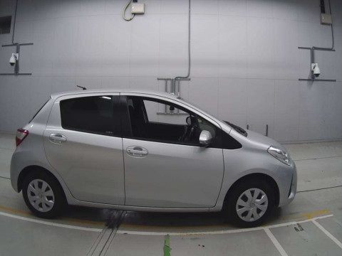 2019 Toyota Vitz KSP130[2]