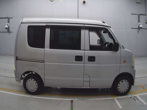 2011 Suzuki Every DA64V[2]