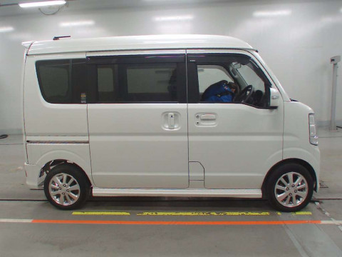 2021 Suzuki Every Wagon DA17W[2]