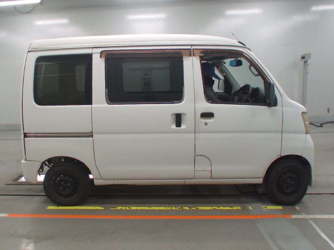 2009 Daihatsu Hijet Cargo S321V[2]