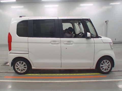 2019 Honda N-BOX JF3[2]