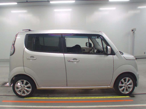 2014 Nissan Moco MG33S[2]