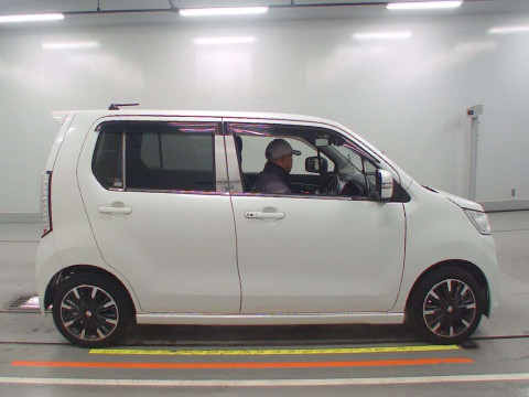 2014 Suzuki WAGON R STINGRAY MH34S[2]