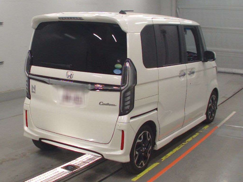 2017 Honda N-BOX CUSTOM JF3[1]