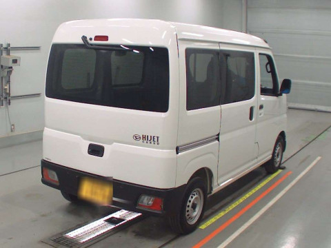 2024 Daihatsu Hijet Cargo S700V[1]