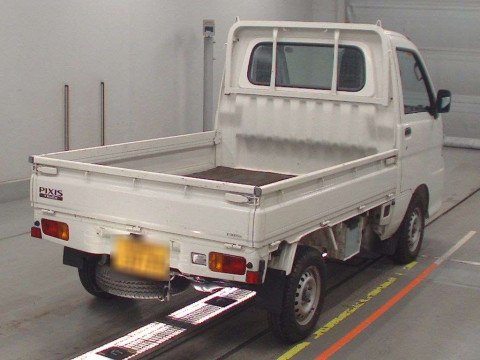 2013 Toyota Pixis Truck S201U[1]