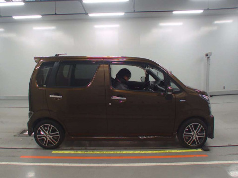 2017 Suzuki WAGON R STINGRAY MH55S[2]