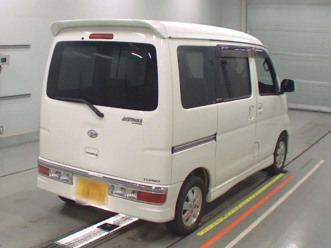 2010 Daihatsu Atrai Wagon S331G[1]