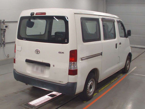 2011 Toyota Liteace Van S402M[1]