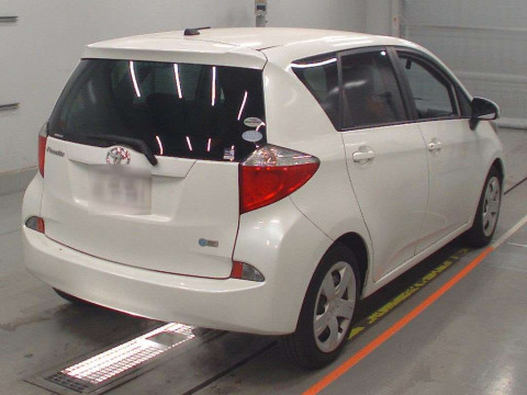 2012 Toyota Ractis NSP120[1]