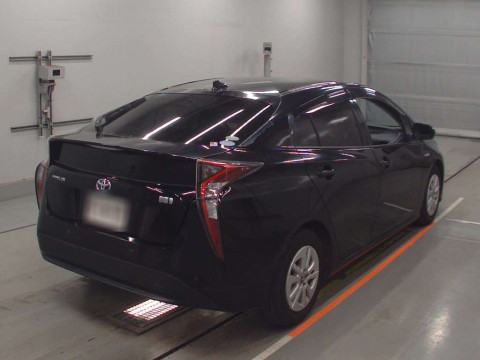 2018 Toyota Prius ZVW50[1]