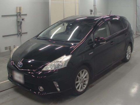 2012 Toyota Prius alpha ZVW41W[0]