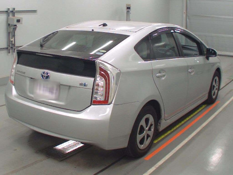 2014 Toyota Prius ZVW30[1]