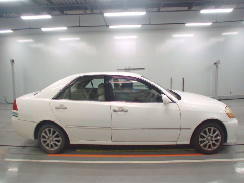 2004 Toyota Mark II GX110[2]