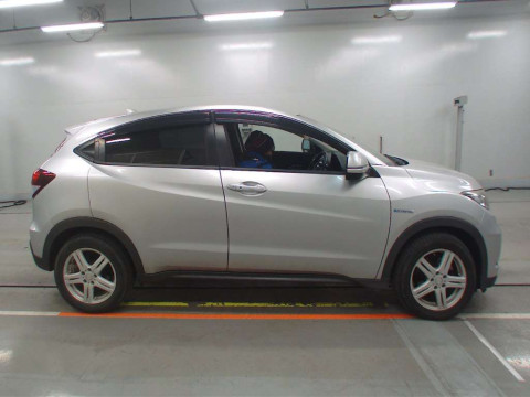 2014 Honda VEZEL RU3[2]